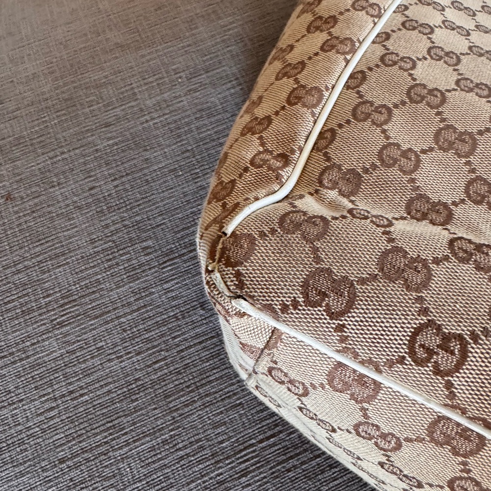 Gucci Beige Monogram Satchel with Silk Scarf Detail - Picture 3 of 8